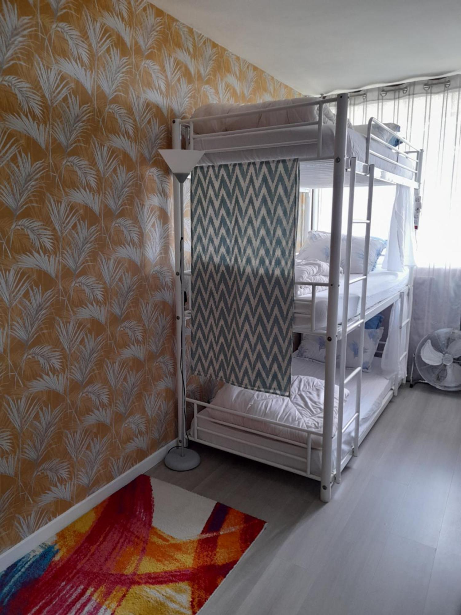 Just For Sleep-Daily Stay 20H To 10H Apres Votre Arrivee Dans Le Batiment D'Entree, Contact I'Hote Via Le Message Ici De Reservation Pour L'Enregistrement I'Entree Dans La Propriete Sans I'Approbation Est Interdite-Resevation D'Un Tiers Est Inaccepta Bobigny Exterior photo